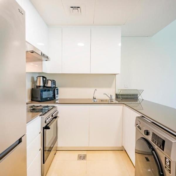 Modern Melamine Finish Mini Kitchen Cupboard Island White Kitchen Cabinet For