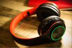 BH3 Glowing Headphones Bluetooth 4.1 Wireless Stereo Portable Foldable Headphone