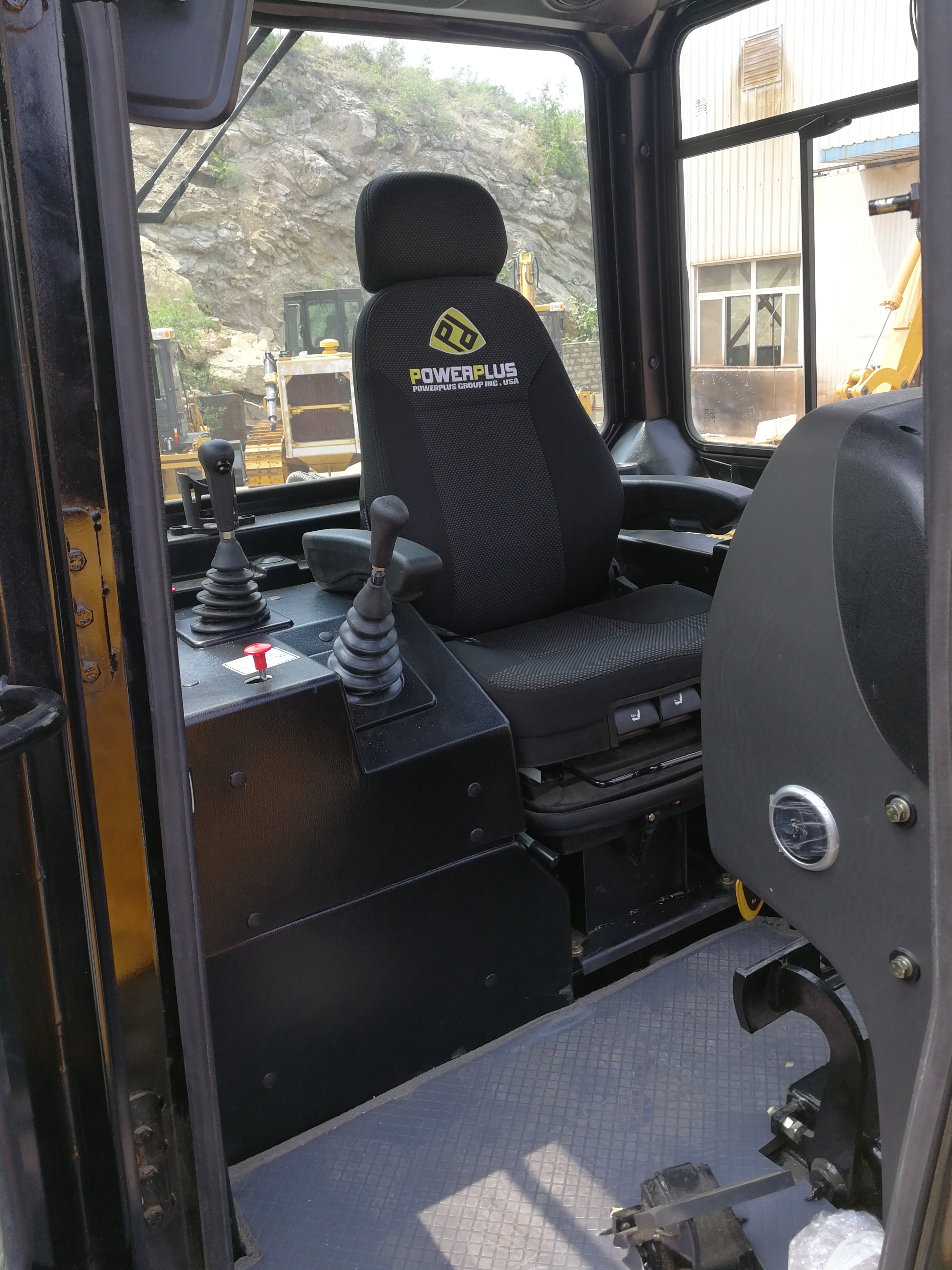 17ton Crawler Bulldozer , HD16 Dozer With Weichai WD10G178E25 Engine