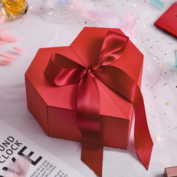 Custom cardboard packaging box wholesale valentines day gift heart shaped gift