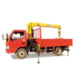 Dongfeng 4x4 Truck With Crane 5 Tons Small Crane Truck With Cargo Box Truck