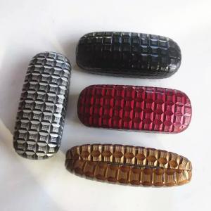 Wholesale Fashionable glasses cases with checked design leather from china suppliers