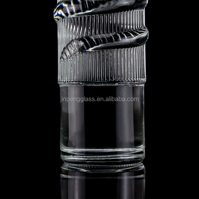Customized Logo Clear 750ml Bar Top Emossed Snake Drawing Glass Bottle for Vodka Cylinder
