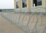 Galvanised Barbed BTO 22 Razor Wire Rust Resistance Concertina Wire For Prison