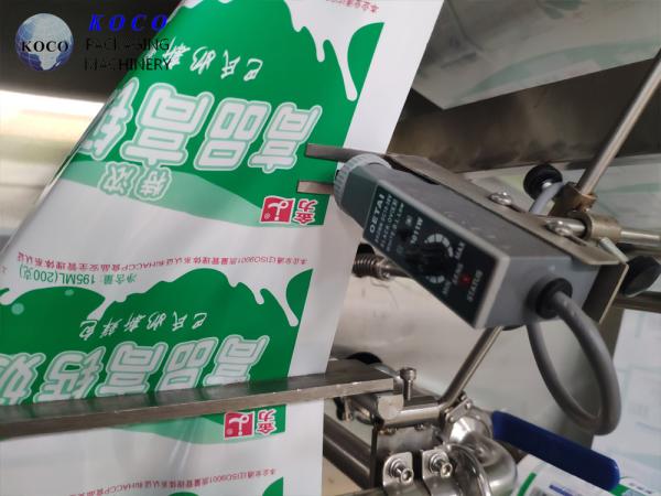 Electric Soy Milk Bags Filling And Sealing Machine 220V / 380V