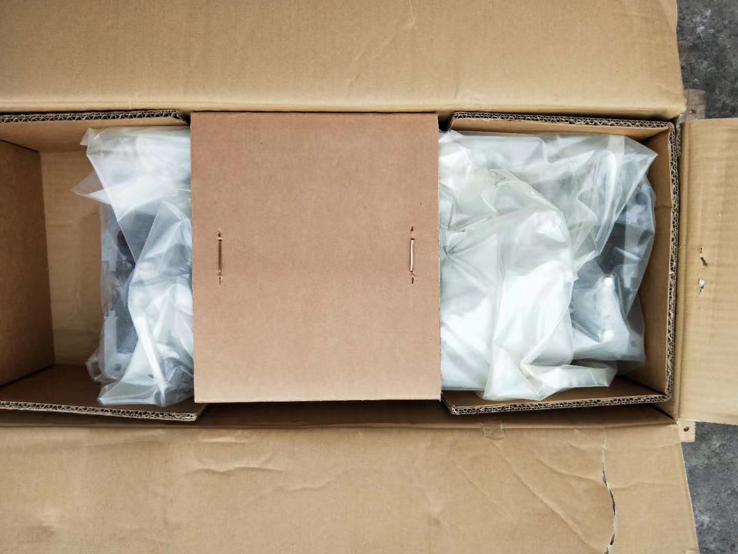 SS J05E 11101-E0B61 Cylinder Head Assy