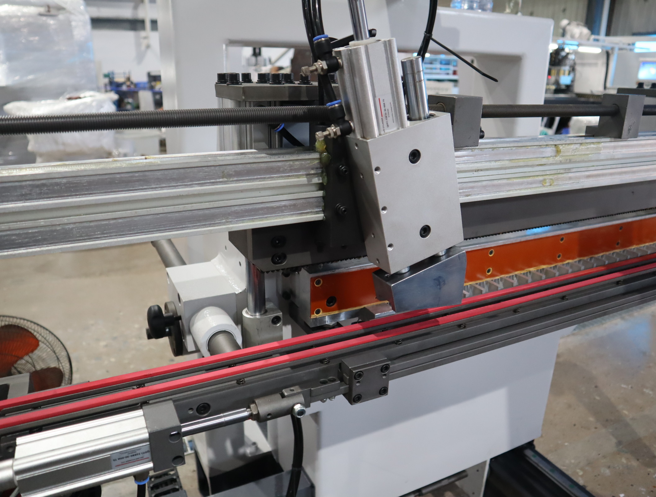 Multiple Head Type Horizontal Wood Drilling Machine Woodworking Boring Machine 70m Min