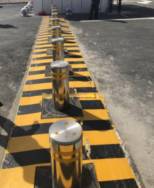 Stainless Steel Bollards Hydraulic Road Blocker Variable Frequency Controller