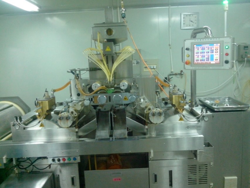Paintball Samll Capacity Automatic Capsule Machine With Fromula / Raw Material