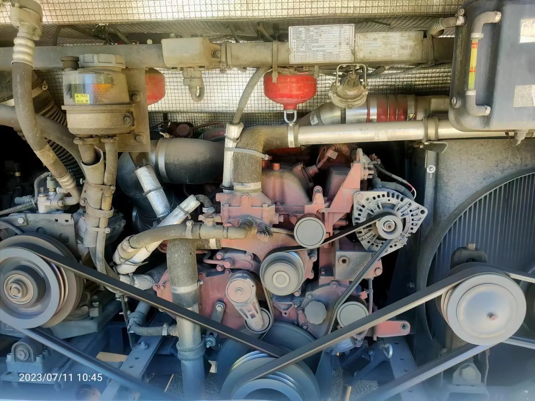 Used Passenger Coaches Leaf Spring 50 Seats Double Doors Rare Engine Left Hand Drive 2nd Hand Yutong Bus ZK6119