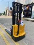 Promotional price stacker 1.5ton 1.6ton 3 meters Full electric walkie stacker