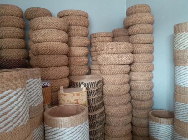 Natural Straw Household Storage Stool Grass Bamboo Woven Ottoman Box Eco