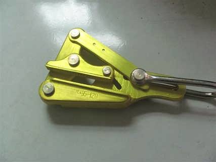 400mm2 wire aluminum clamp for wires in the power industry transmission line accessories