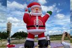 Giant Inflatable Christmas Santa Claus 6m 8m 10m Commercial Outdoor Display