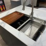 High End Modern 304 Stainless Steel Kitchen Cabinet Furniture Eased Edge