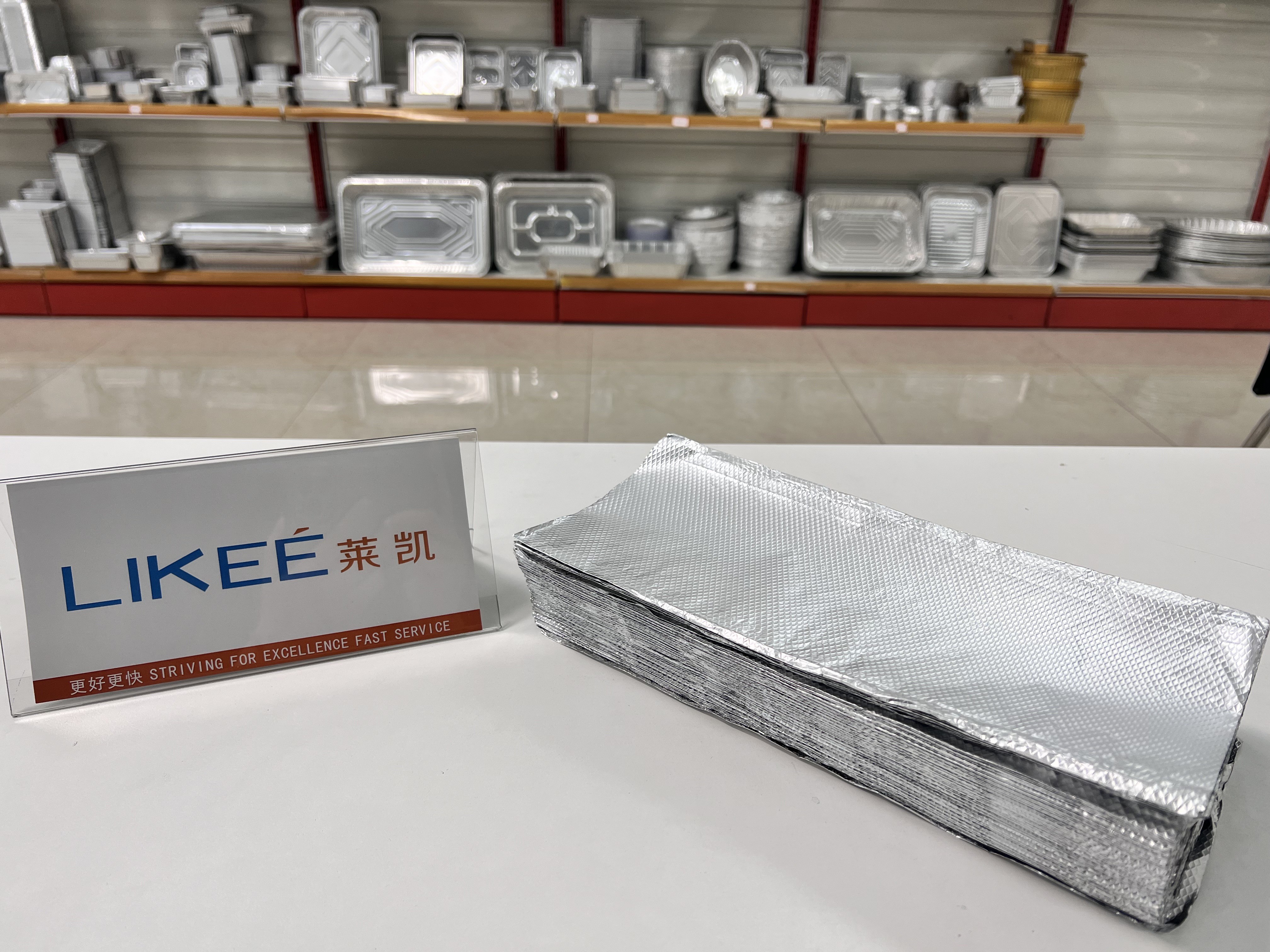 Fully Automatic Cutting Aluminum Foil Pop Up Sheet Machine Adjustable Speed 380V 50HZ 3 Phase