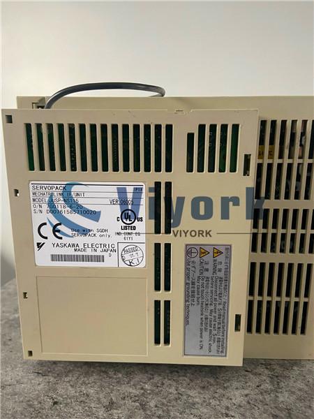 Yaskawa SGDH-08AE-SY202 Industrial Servo Drive 50 / 60HZ 200 - 230VAC INPUT 5