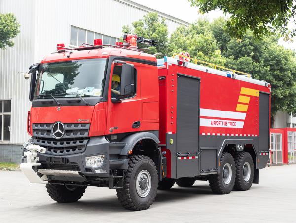 Benz 6x6 ARFF Airport Fire Truck Specialized Vehicle Price Airport Crash Tender