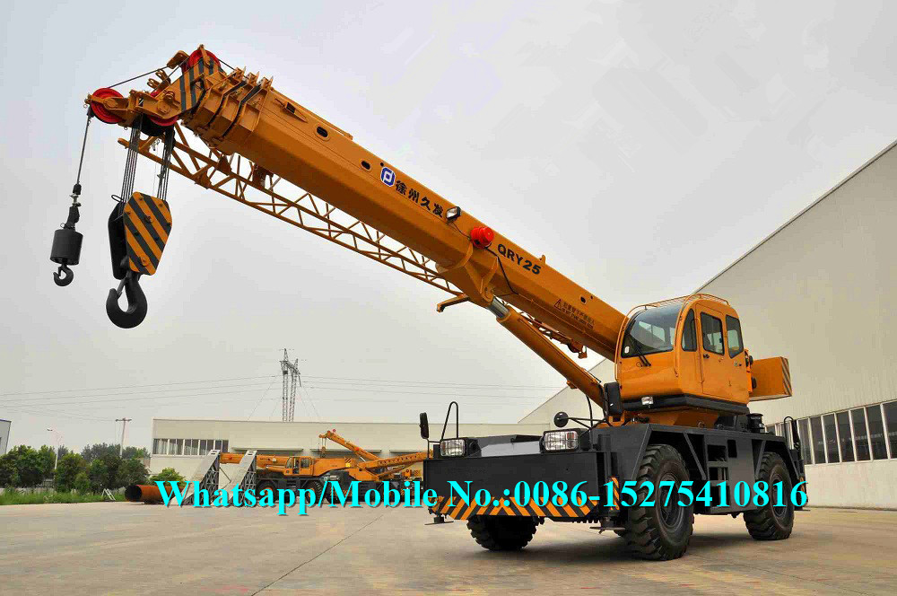 RT25 25 Tonne Mobile Crane , Off Road Telescopic Boom Crane With Cummins Engine