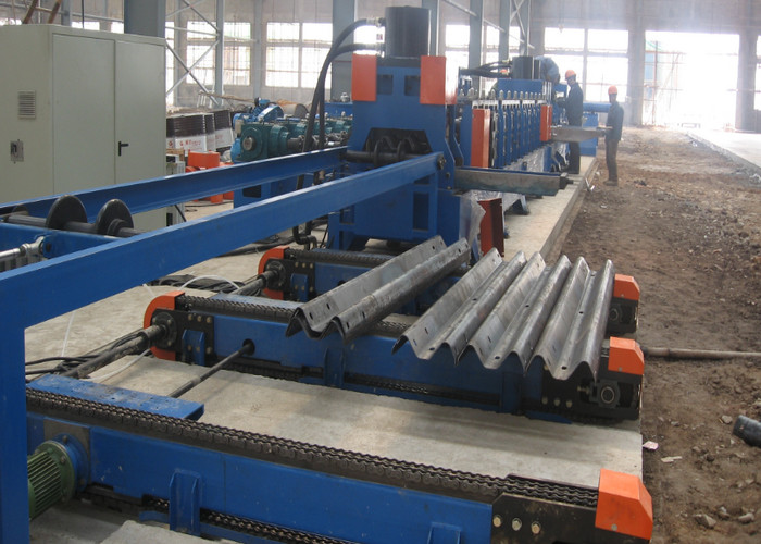 2/3 Waves Beam C Post Road 5mm Crash Barrier Roll Forming Machine