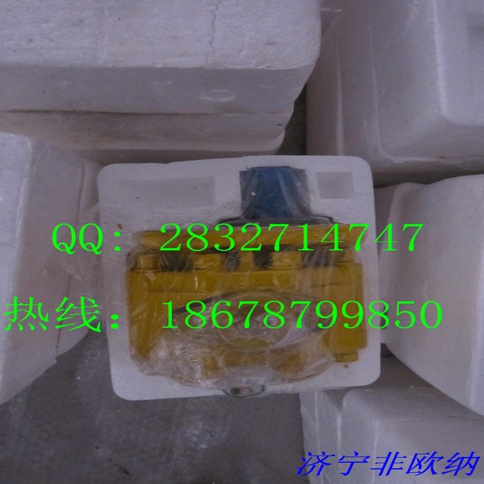 komnatsu D53-17 D85-18 STEERING PUMP 07429-71203 D355 Steering Pump 07442-71102