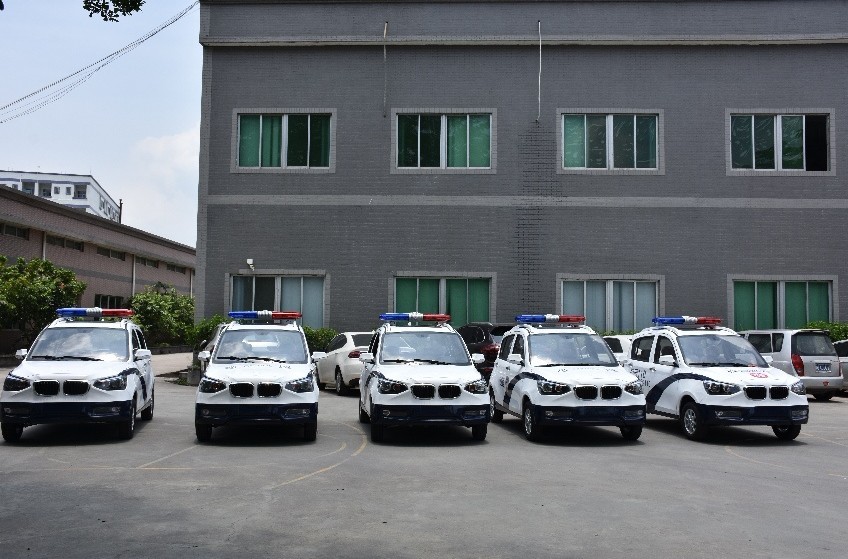 Modern 72V 3.5KW Electric Patrol Car , Closed Smart Security Patrolling Vehicles