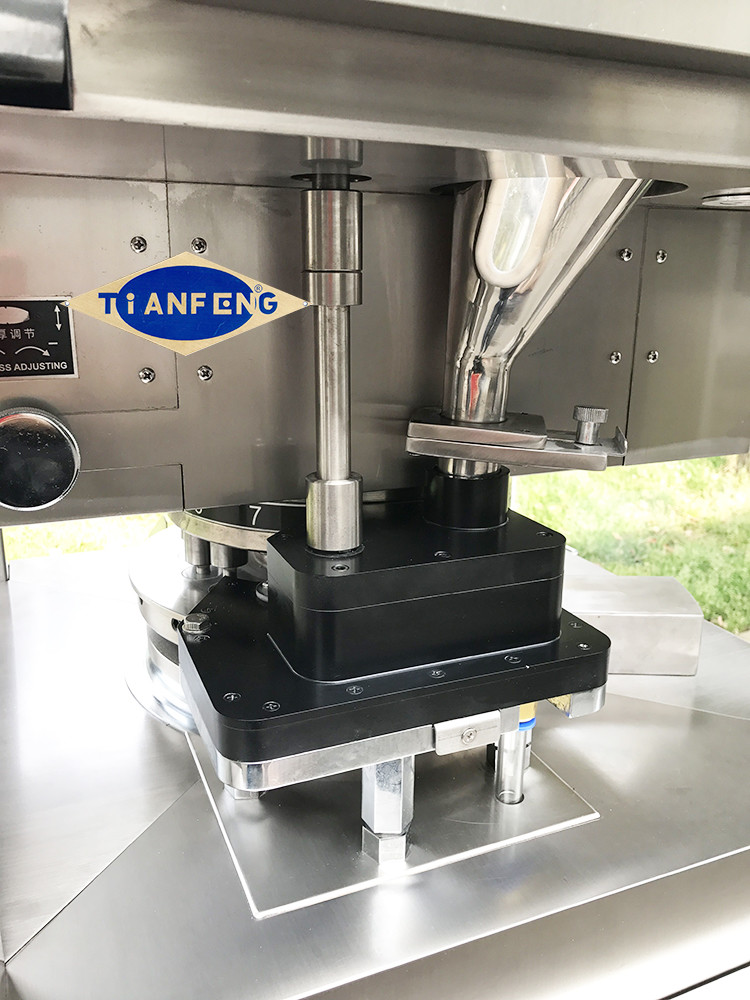 ZPE15 ZPE17 2 Dual Layer Bi Layer Pharmaceutical Pill Press Equipment