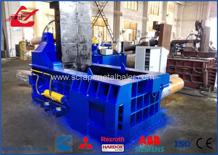 18.5kW Motor Scrap Metal Baler For Recycling Side Push Out Model Siemens Motor