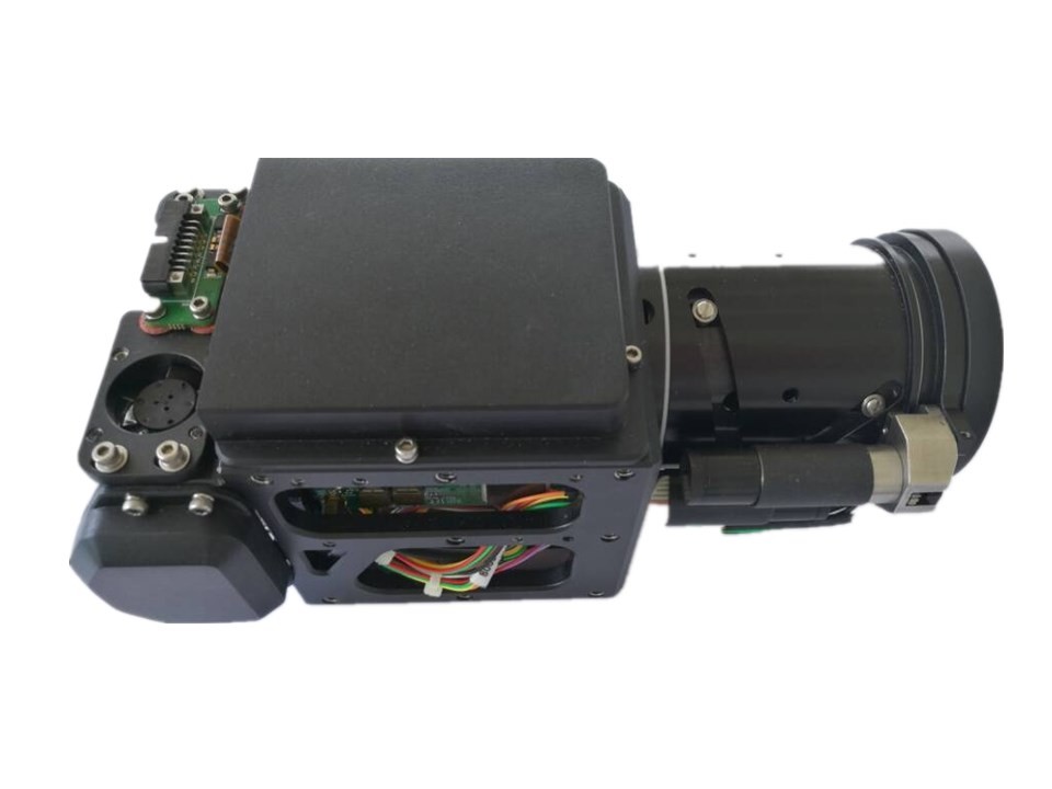 280mm Long Focal Length Continuous Zoom Miniature Airborne MWIR Cooled Thermal Security Camera