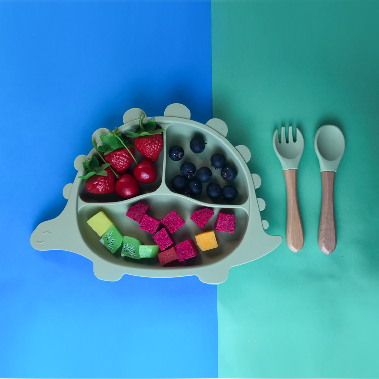 Dinosaur Shape Silicone Eating Utensils Set Dishes Customized For Baby Feeding