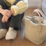 Women Winter Shoulder Bag Lamb Wool Warm Cross-body Hand Bag Portable Casual