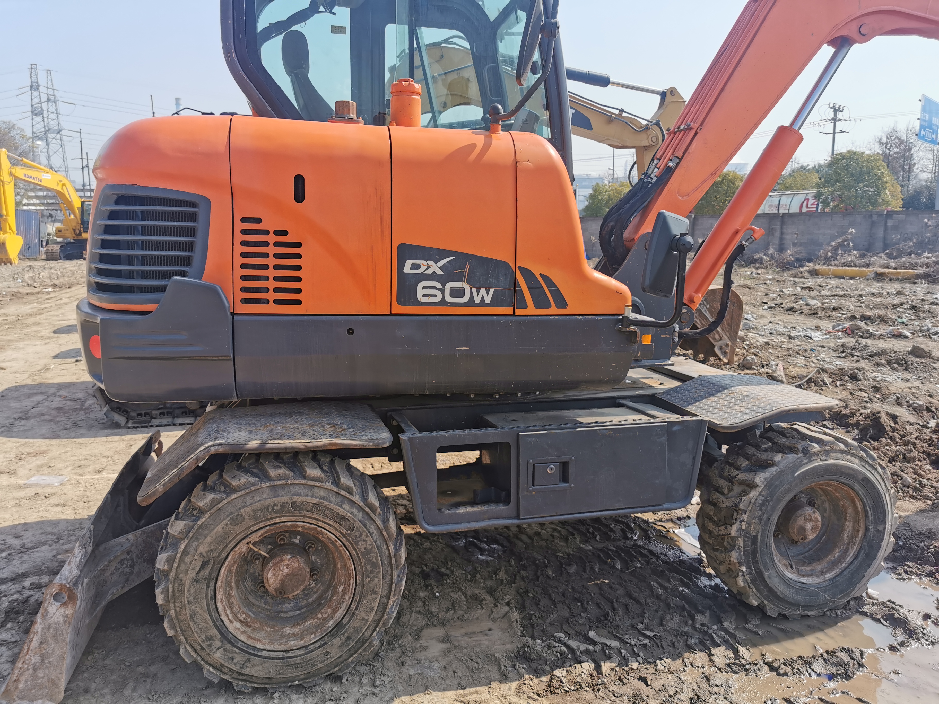 2020 Doosan DX60W Wheel Excavator With Original Hydraulic Pump