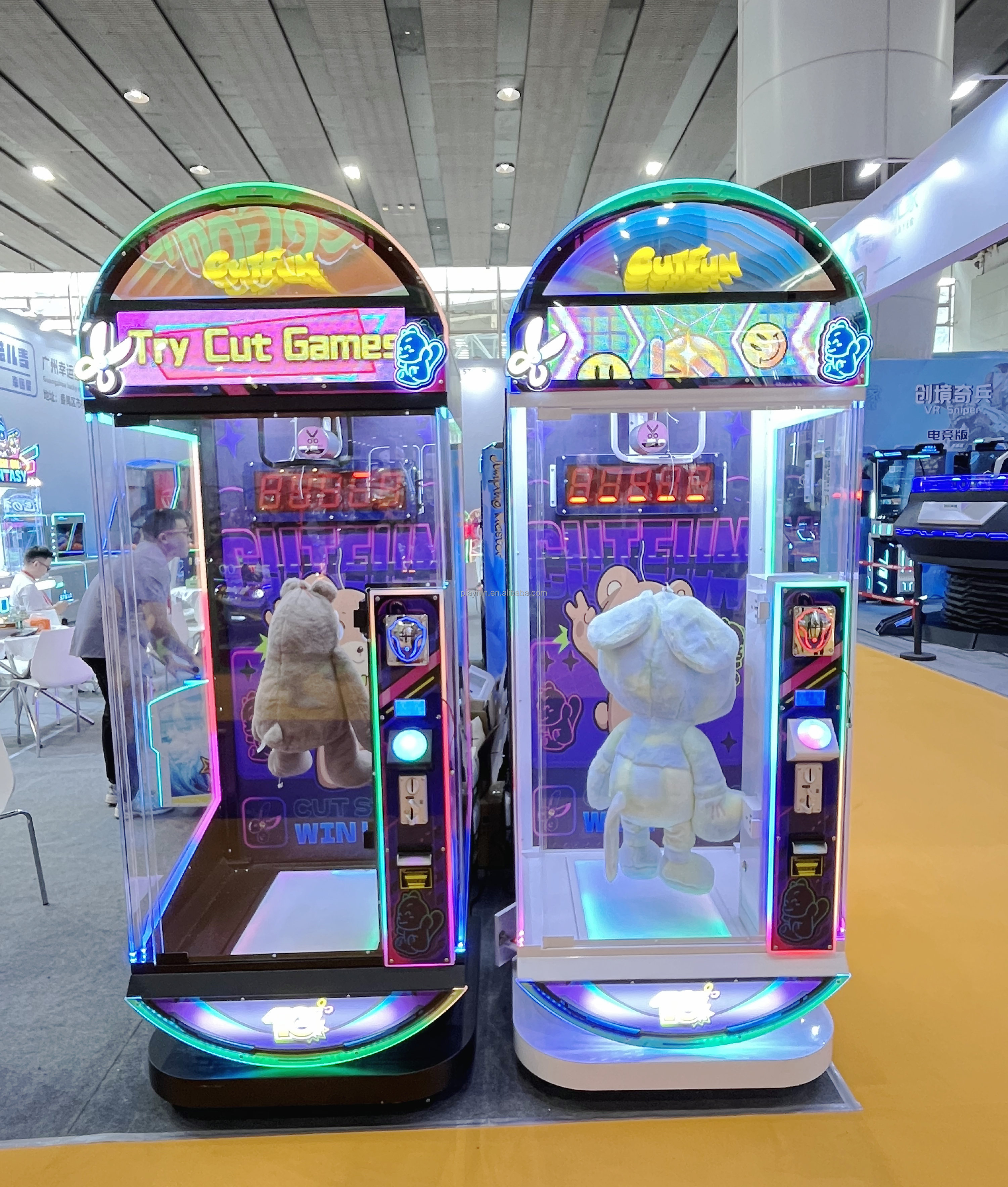 Playfun Scissor Cut Prize Machine 10S Time Challenge Machine Coin Operated Big Doll Vending Machine