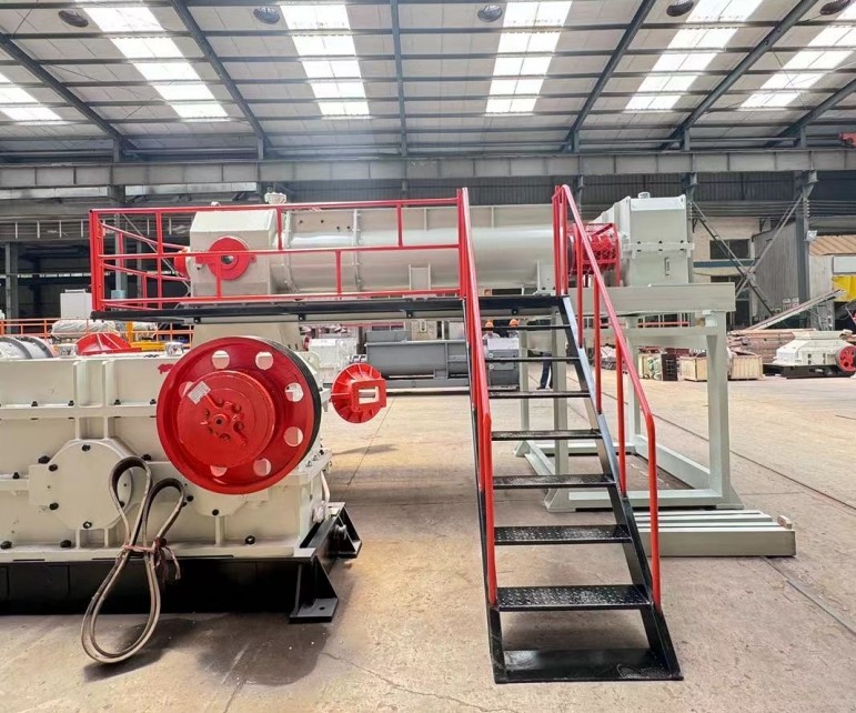 JKY60 automatic clay brick machine Double Stage Vacuum Extruder 25000-35000 Bricks/Day For Brick Factory