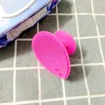 Durable Light Color Silicone Makeup Tool Super Cleaning Ability For Cleaning