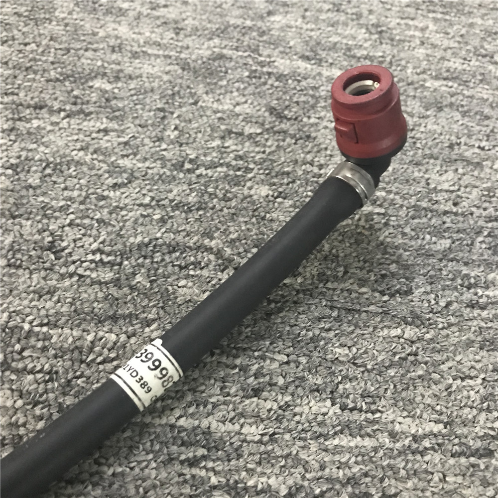 3999824 91YD389 Excavator Engine Parts Engine Diesel Tube For Komatsu Excavator PC200-8/6D107