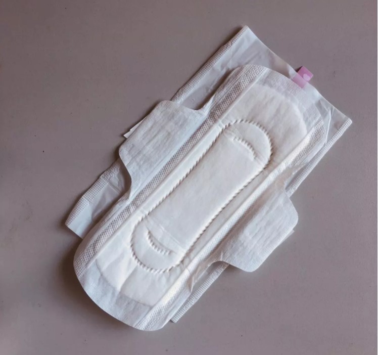 Breathable Free Cotton Rose Flavor Lady Anion Chip Sanitary Pad