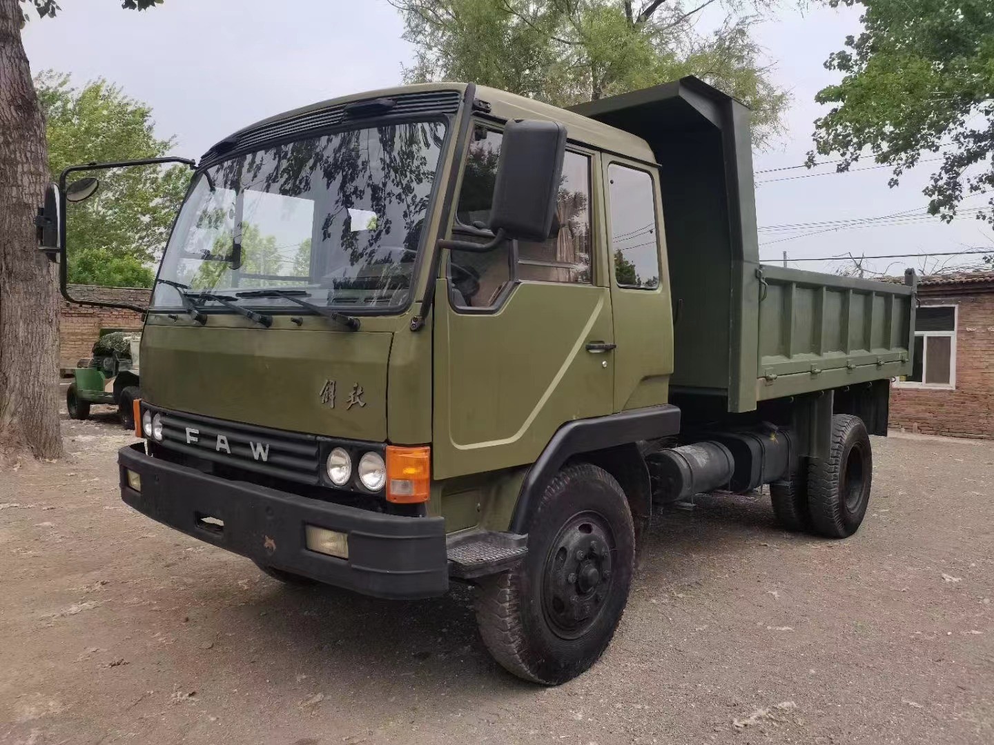 Used FAW dump Truck good price made in china