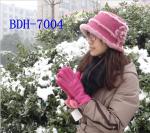 Lamb Fur Ladies Sheepskin Beanie Hat Adult Plain Dyed Pattern OEM / ODM