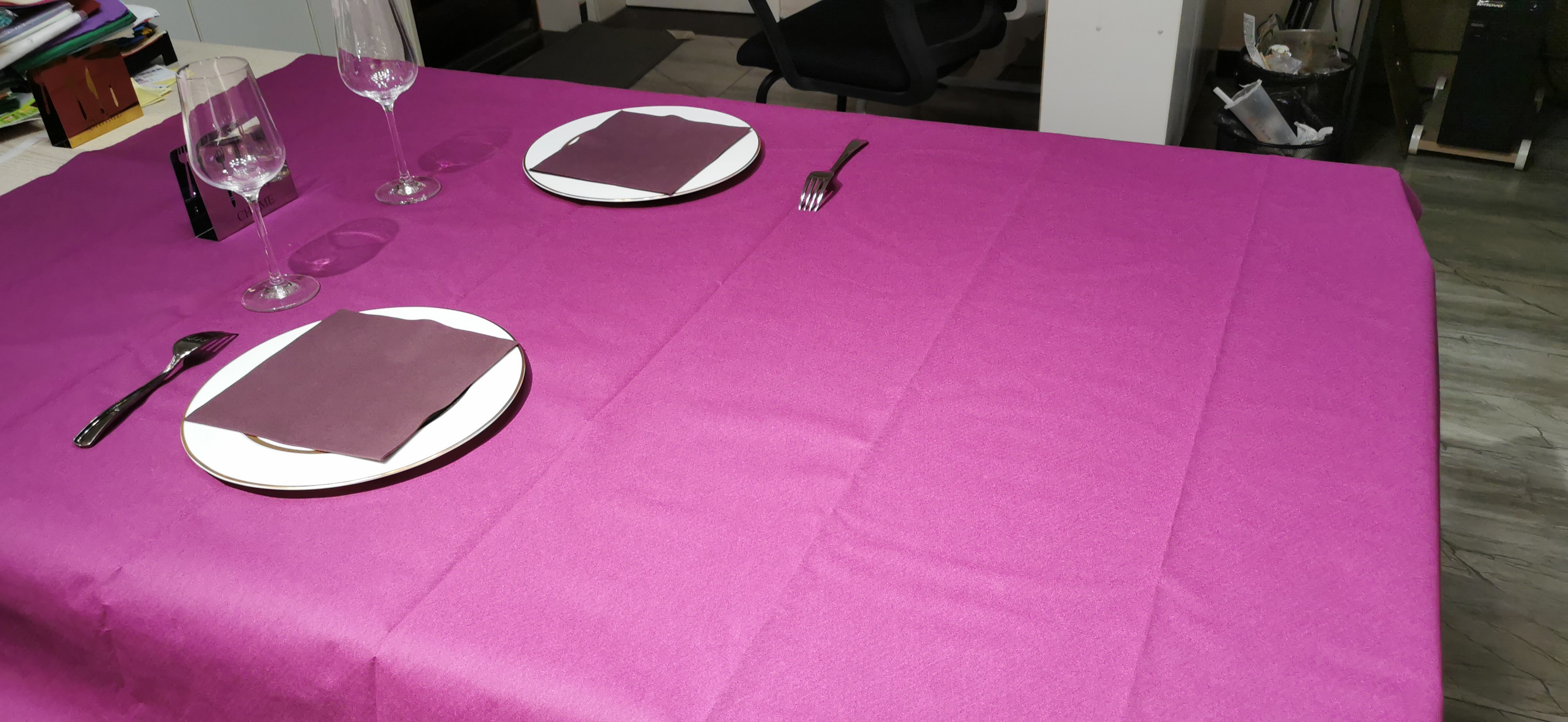 Retangular 180CM Disposable Soft Luxury Airlaid Tablecloth For Party Restaurant Hotel
