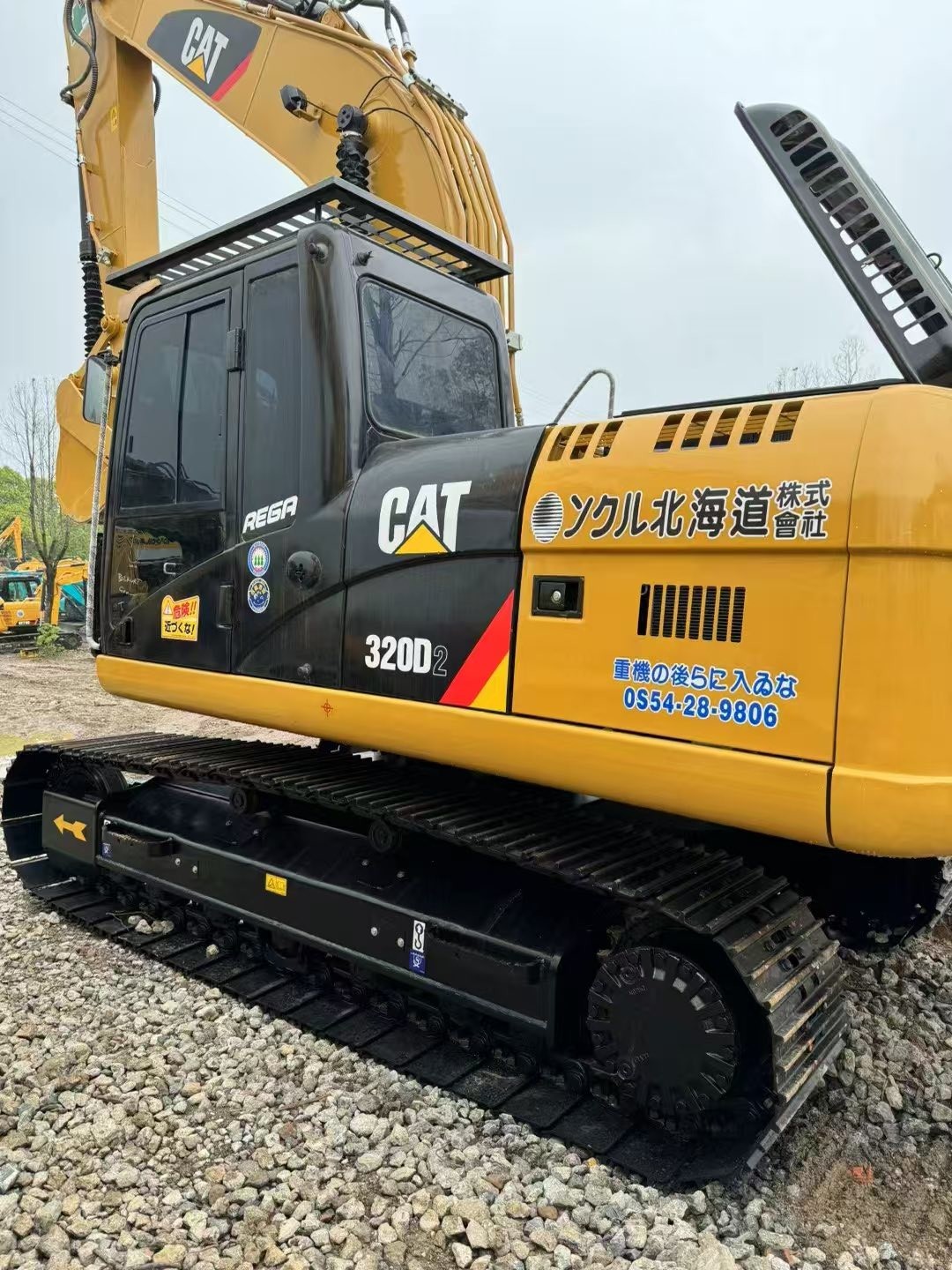20 Ton Used Cat 320 Heavy Duty Original Import Construction Digger with 1m3 Bucket Capacity