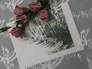 China Lightweight White Chantilly Lace Fabric Bridal Wedding Dress Fabric on sale