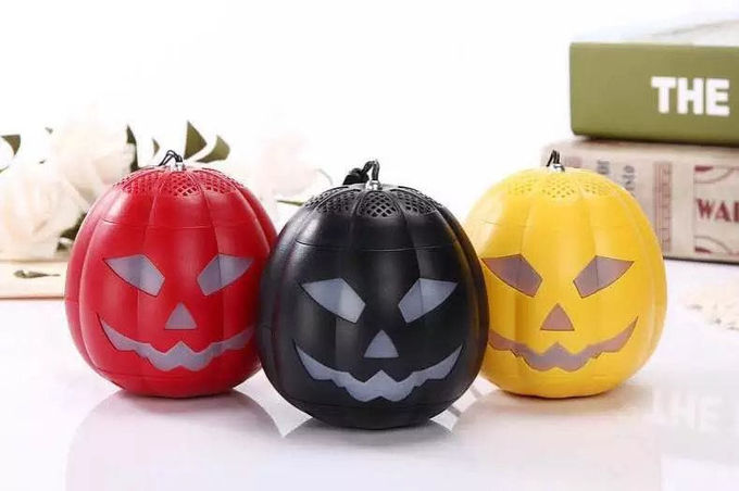 Mobile Laptop Mini Portable Bluetooth Speakers , Bluetooth Rechargeable Speaker8614