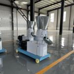 4kw-37Kw Roller Alloy Steel Feed Pellet Mill for Carbon Steel Material