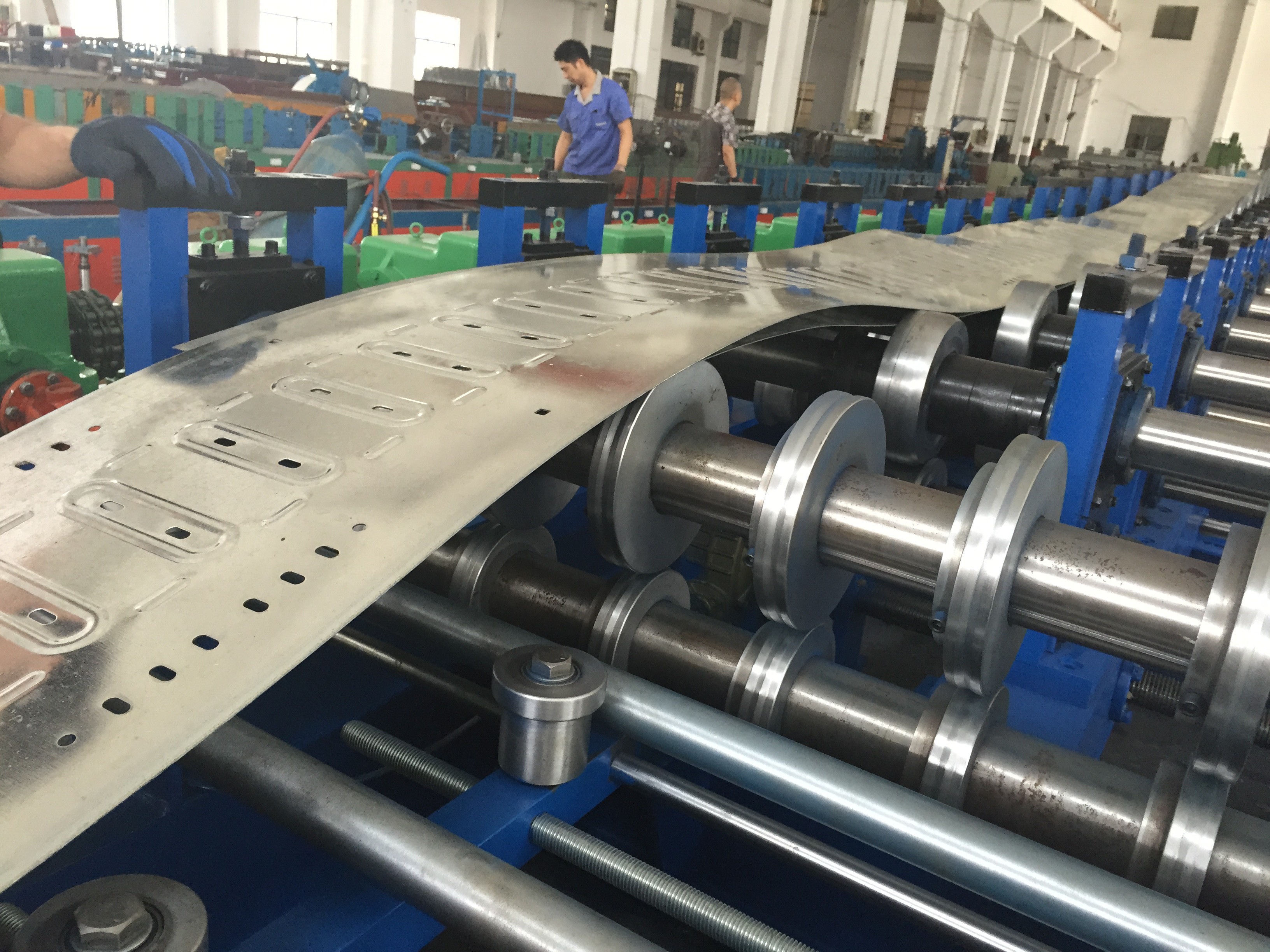 22kw Cable Tray Protection Roll Forming Machinery Material Thickness 0.2 - 4mm