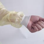 PPE Disposable Waterproof Protective Isolation Gown 25gsm PP Non Woven Isolation