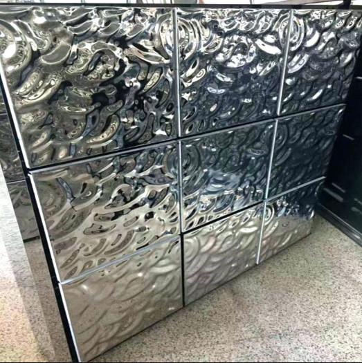 Ripple Stainless Steel Panels Gold Mirror Finish For Hotels Villa Lobby Interior