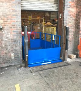 Wholesale Hydraulic Container Leveler 3000KG Loading Bay Lifts For Truck Loading Or Unloading from china suppliers