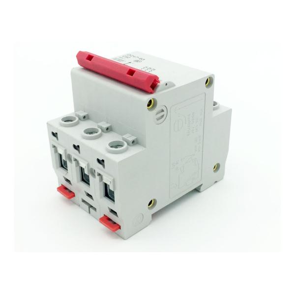 Fire Resistant MCB Circuit Breaker With Three Pole Reliable Performance