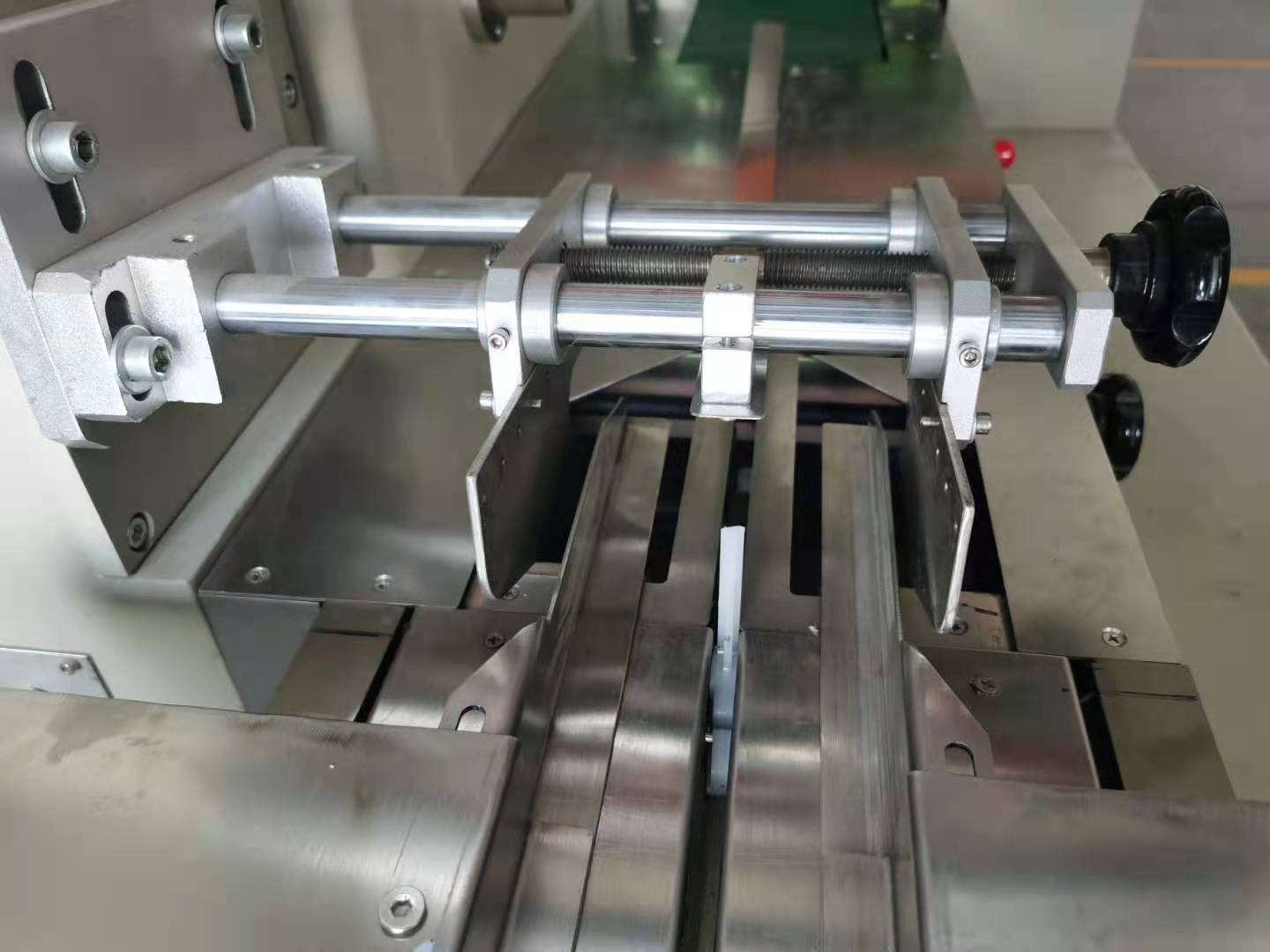 230bags/min Horizontal Flow Packing Machine